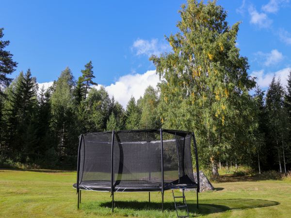 Trampoline Removal in Westlake